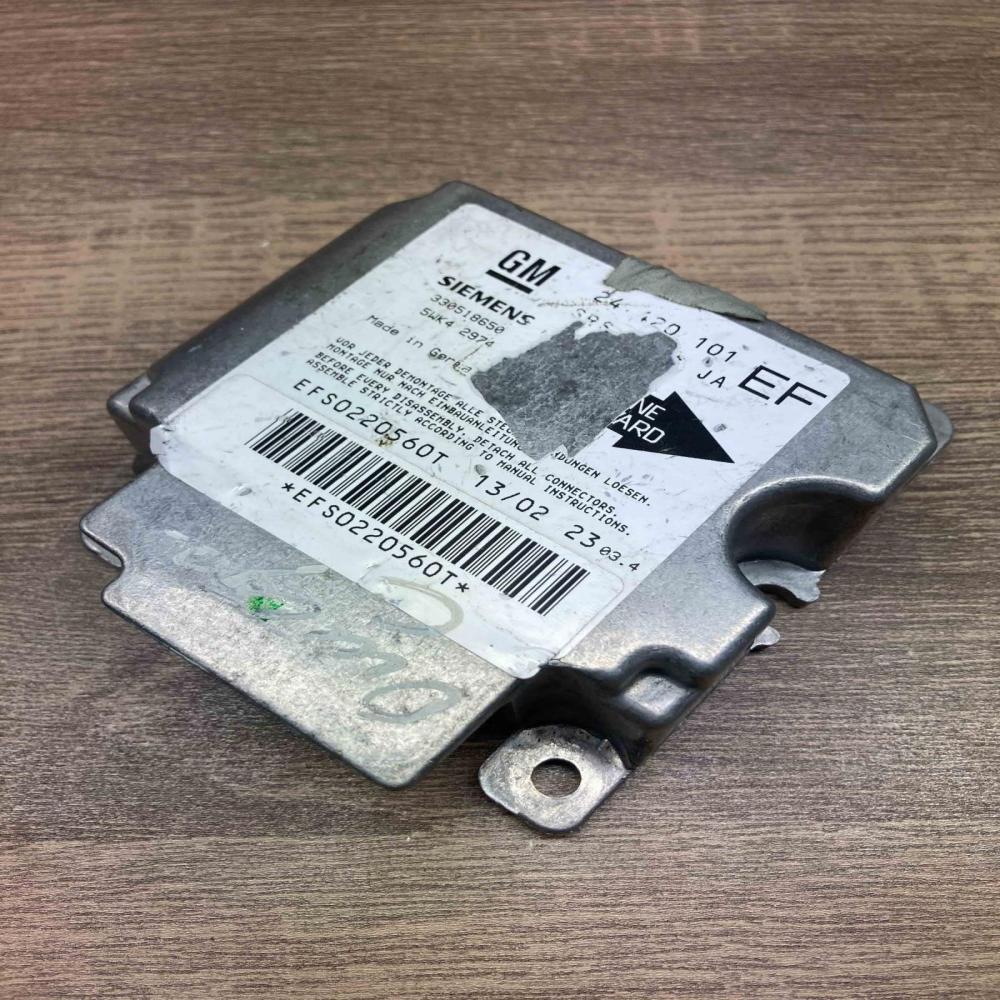 24420101 330518650 EF Airbag control unit/module Opel Omega B2