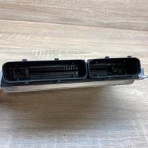 038906012AJ 0281010202  Engine control unit/module ECU Audi A4 S4 B5 8D