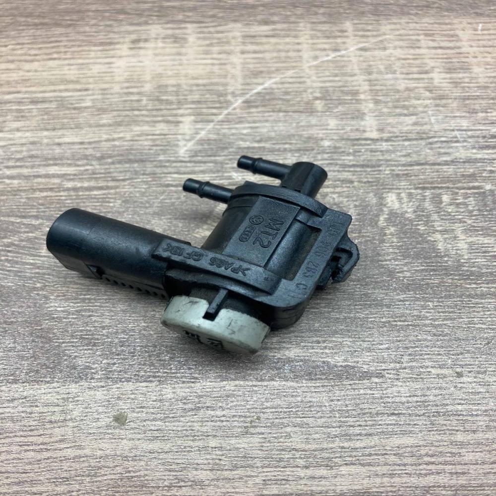 1J0906283C   Turbo solenoid valve Volkswagen PASSAT B6