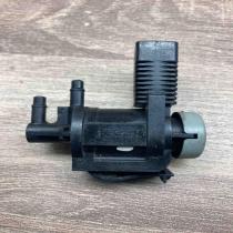 1K0906283A   Turbo solenoid valve Volkswagen Transporter - Caravelle T5