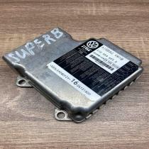 3T0959655D 221098119  Airbag control unit/module Skoda Superb B6 (3T)