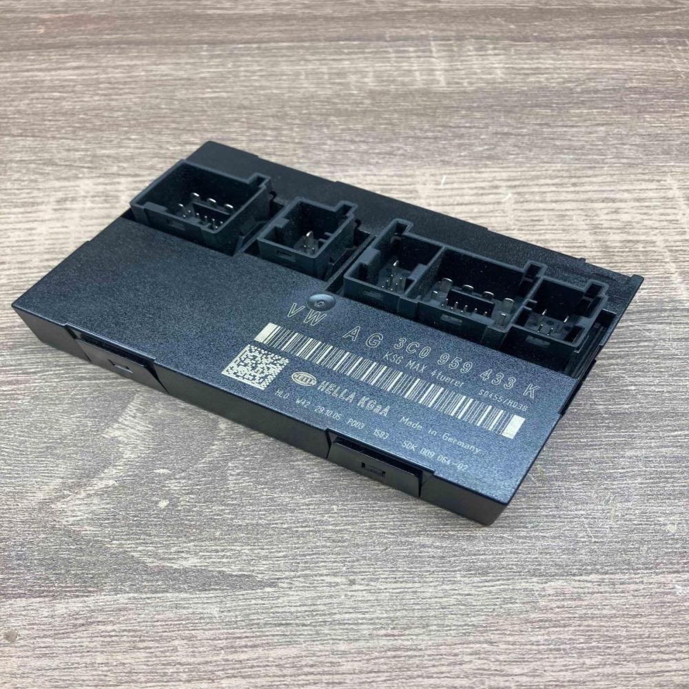 3C0959433K   Comfort/convenience module Volkswagen PASSAT B6