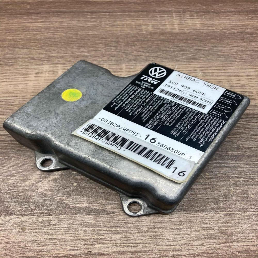 3C0909605N 391126  Airbag control unit/module Volkswagen PASSAT B6