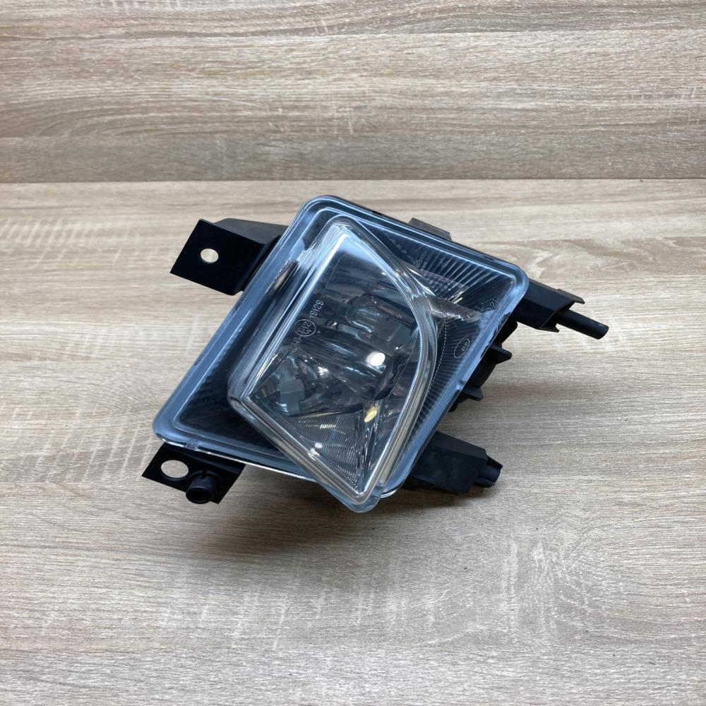 13170949 5902100000 L590 Front fog light Opel Vectra C