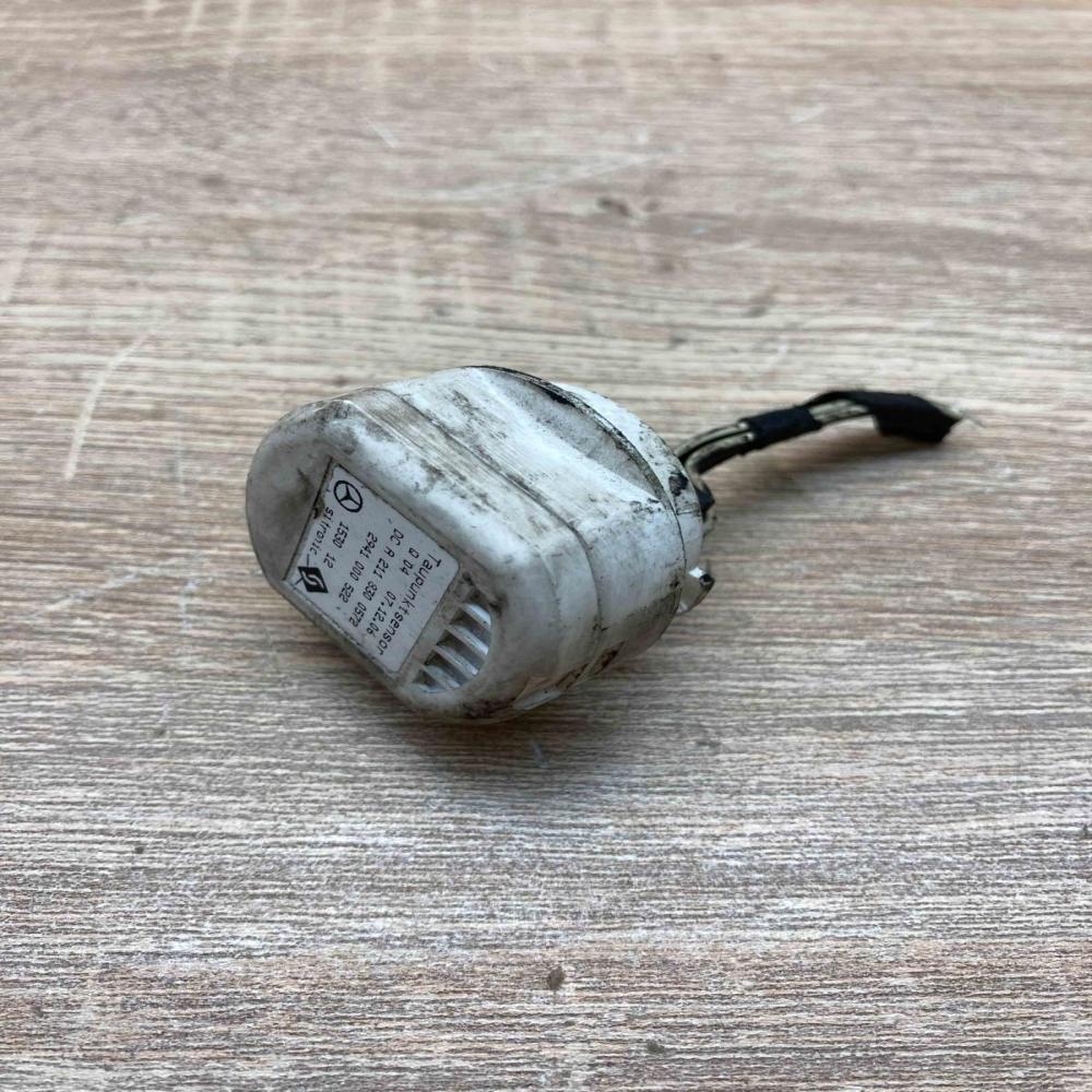 A2118300572 2941000522  Interior temperature sensor Mercedes-Benz C W203