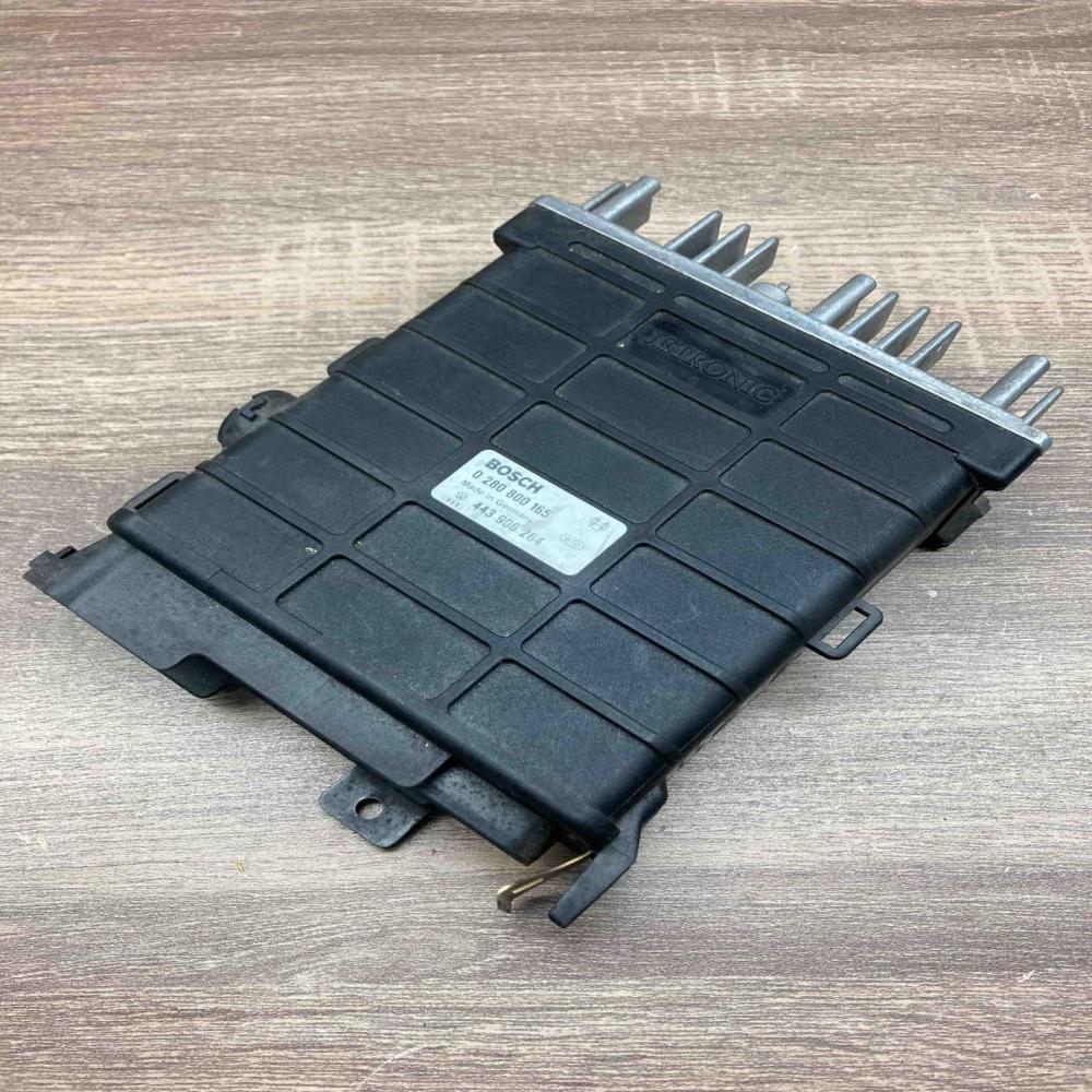 443906264 0280800165  Engine control unit/module ECU Audi 100 200 5000 C3