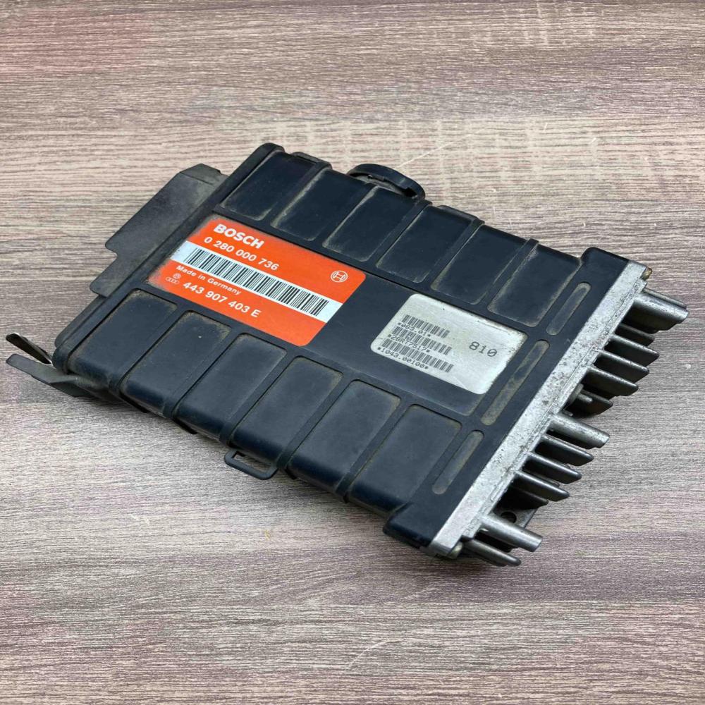 443907403E 0280000736  Engine control unit/module ECU Volkswagen PASSAT B3