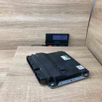 89661 02L30 TN275100 7411  Engine control unit/module ECU Toyota Matrix (E140)