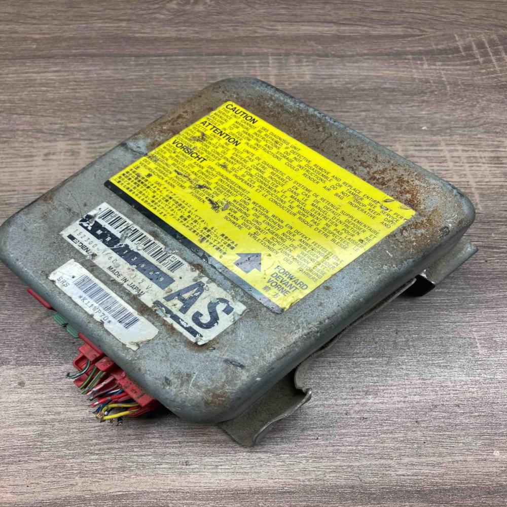 MR213889 K11WP70 AS Airbag control unit/module Mitsubishi Pajero