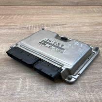8D1907401 0281010005  Engine control unit/module ECU Audi A6 S6 C5 4B