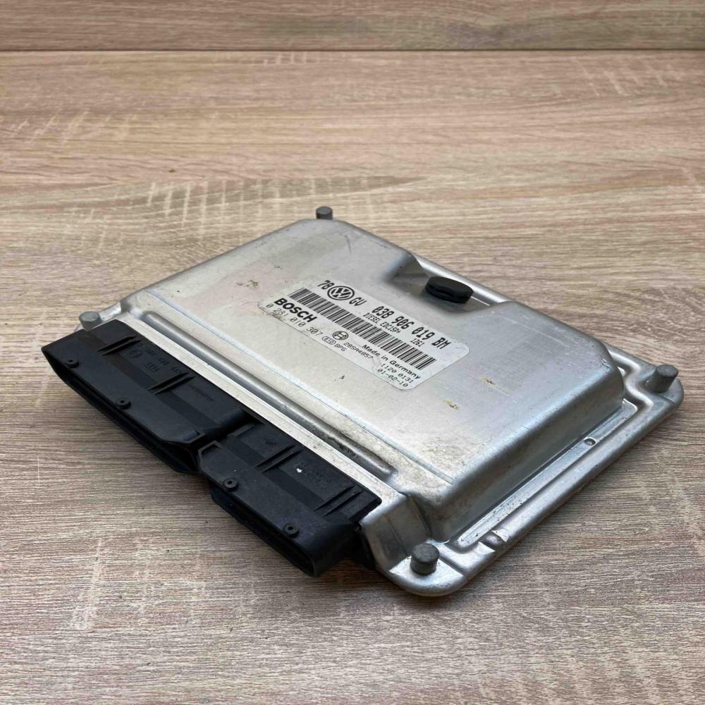 038906019BM 0281010307 78GV Engine control unit/module ECU Volkswagen PASSAT B5.