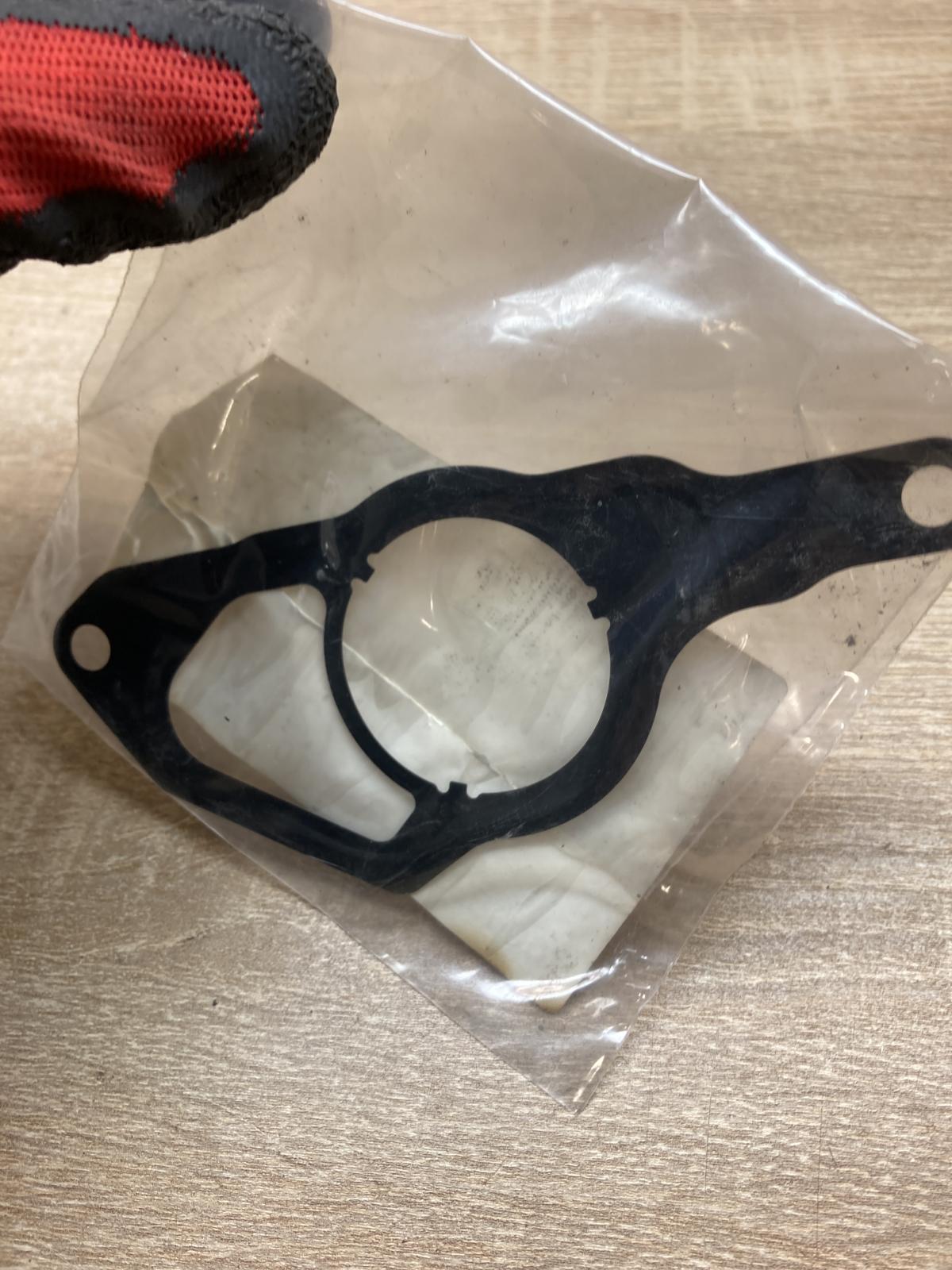 A2712380180   Other engine part Mercedes-Benz C W203