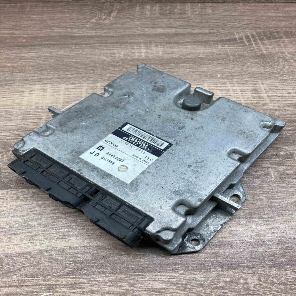 8973521857 24452707 JD Engine control unit/module ECU Opel Signum