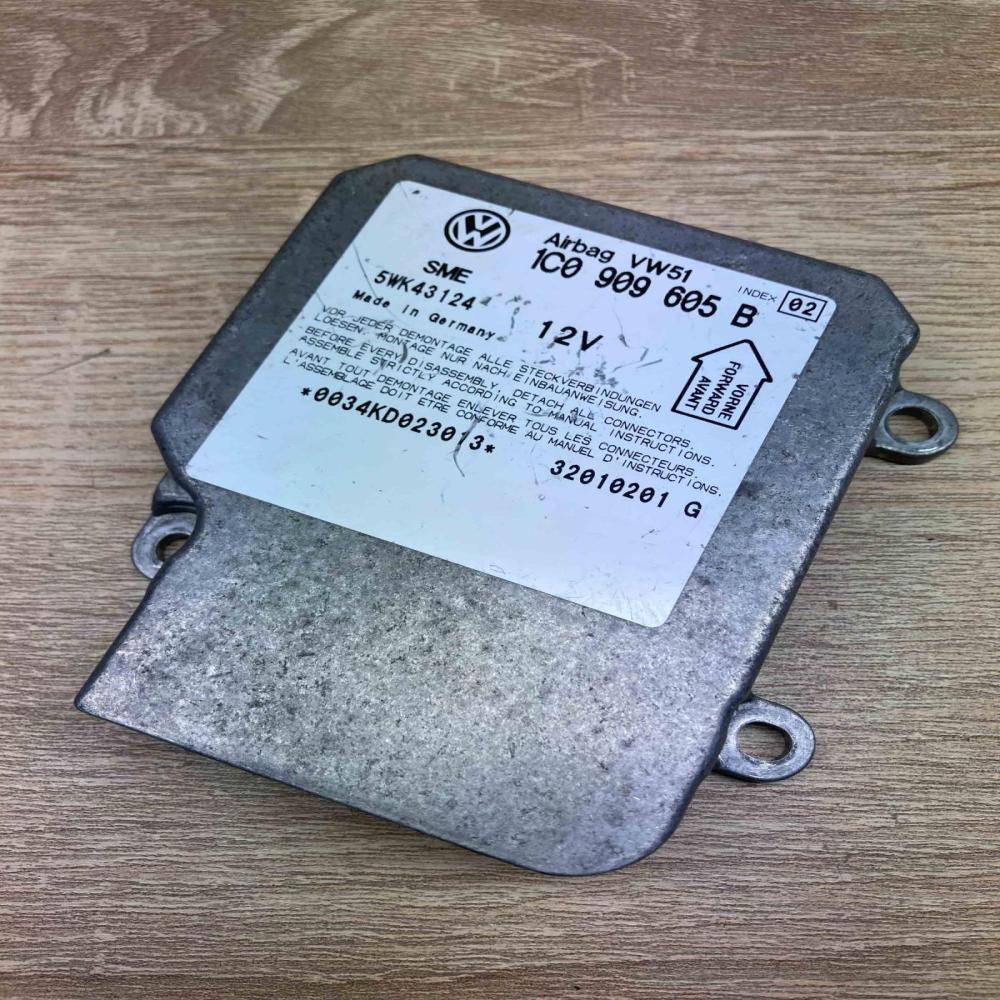 1C0909605B 5WK2806  Airbag control unit/module Volkswagen PASSAT B5