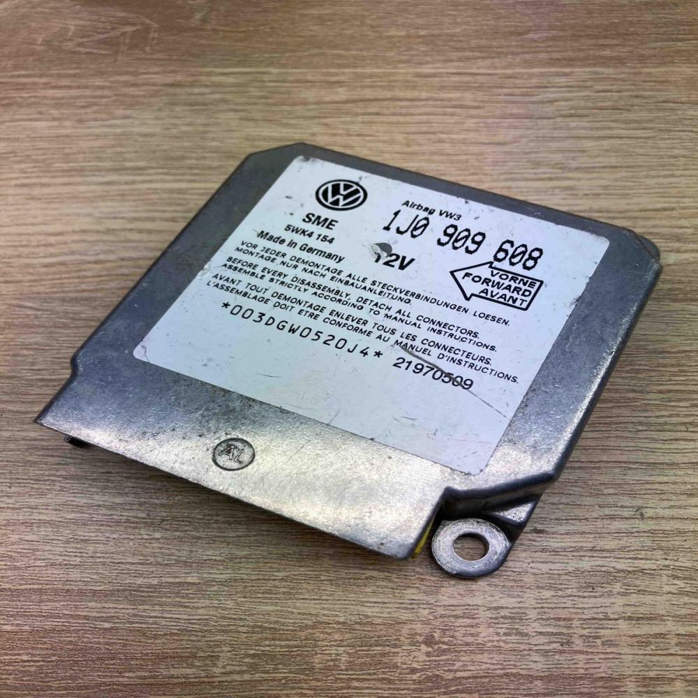 1J0909608 5WK154  Airbag control unit/module Volkswagen Golf IV