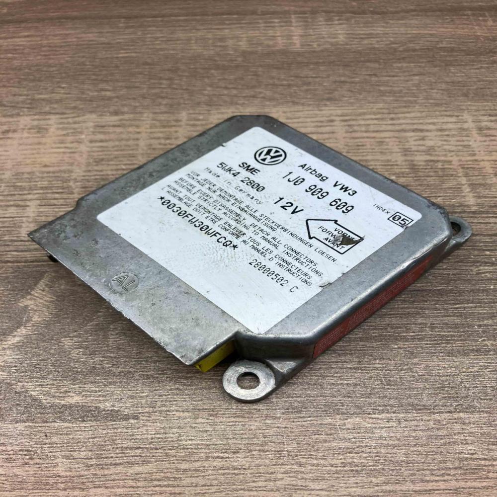 1J0909609 5WK42800  Airbag control unit/module Volkswagen Golf IV