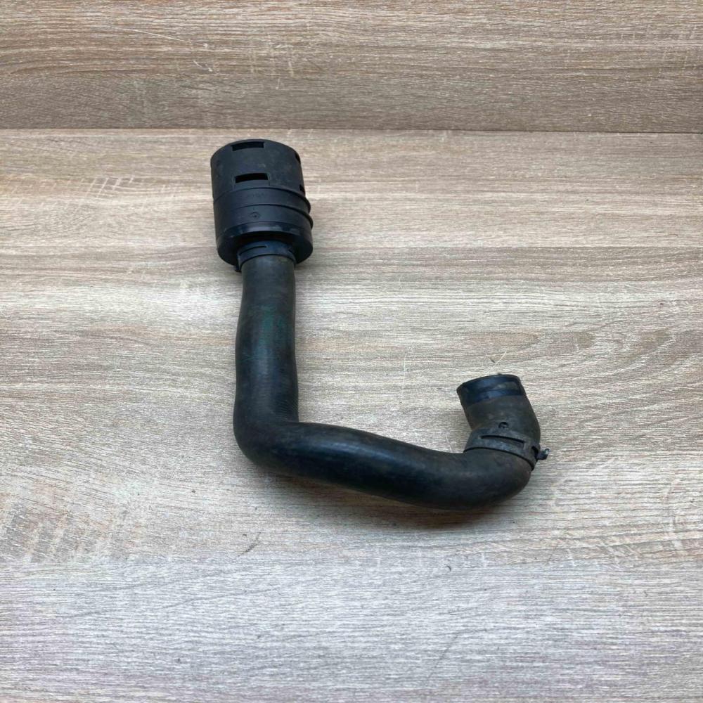 6942890 1477610  Air intake hose/pipe BMW 7 E65 E66