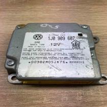 1J0909607 5WK4199  Airbag control unit/module Volkswagen PASSAT B5