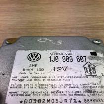 1J0909607 5WK4199  Airbag control unit/module Volkswagen PASSAT B5