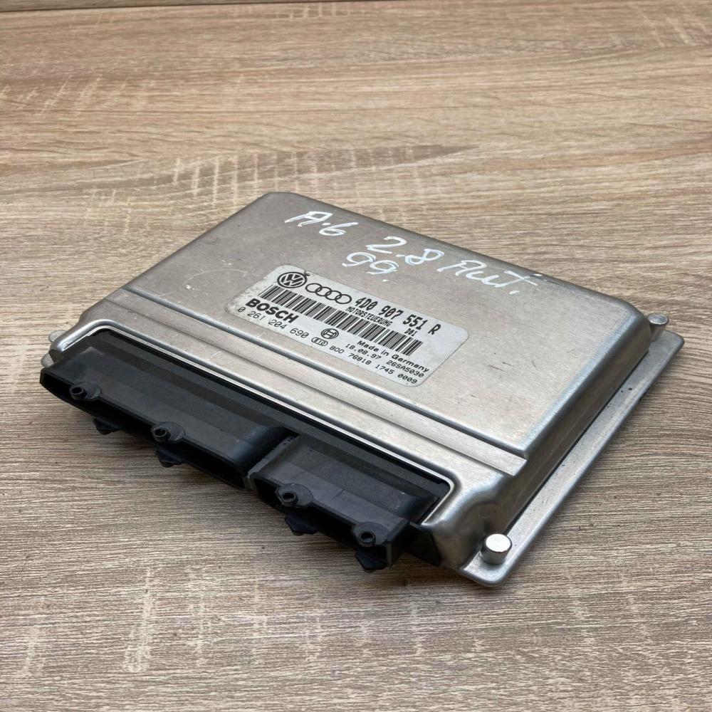 4D0907551R 0261204690  Engine control unit/module ECU Audi A6 S6 C5 4B