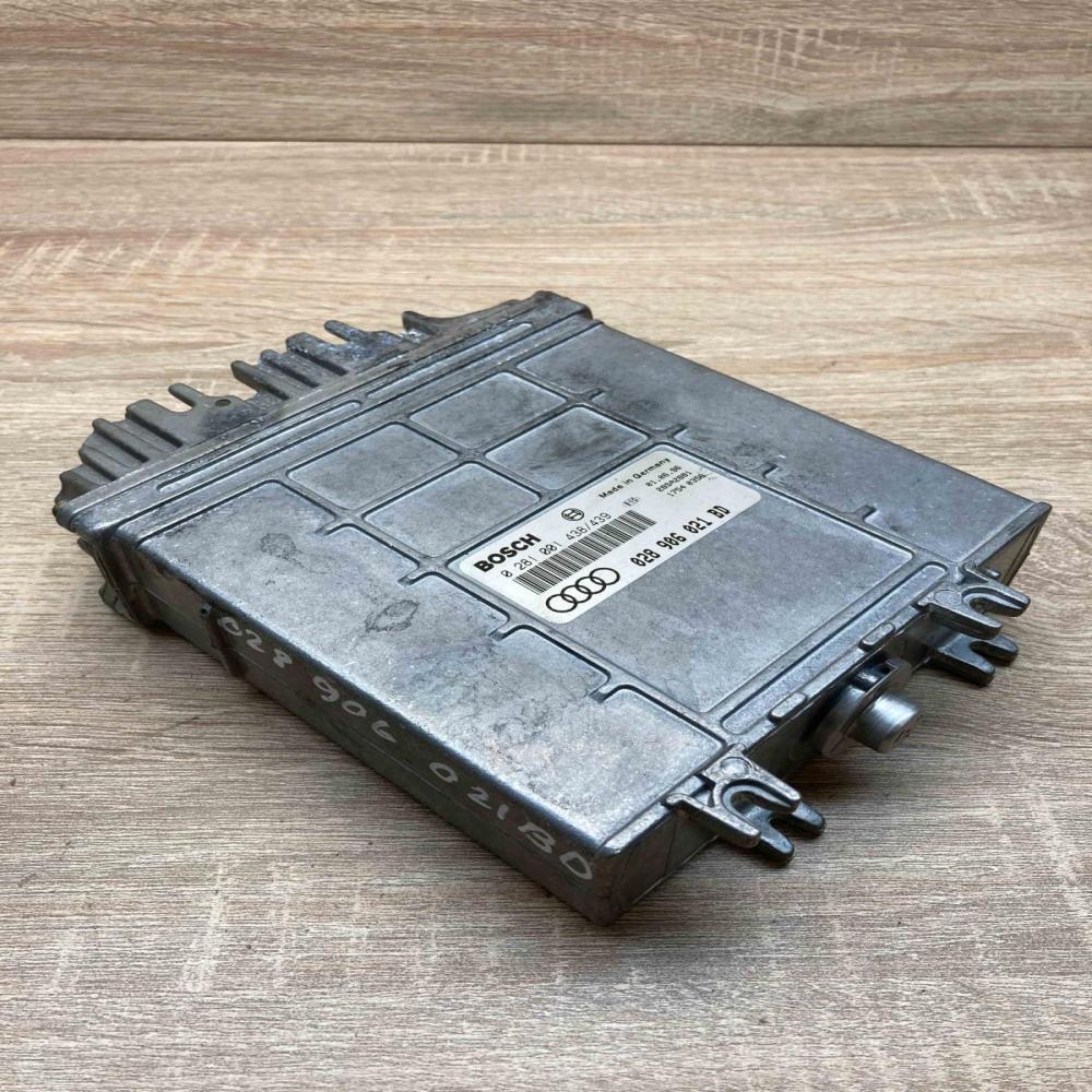 028906021BD 0281001438  Engine control unit/module ECU Audi A4 S4 B5 8D