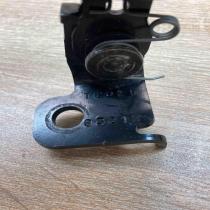 335161B   Middle seatbelt buckle (rear) Audi A6 S6 C4 4A