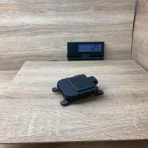 8D1820511B   Air flap motor/actuator Volkswagen PASSAT B5.5