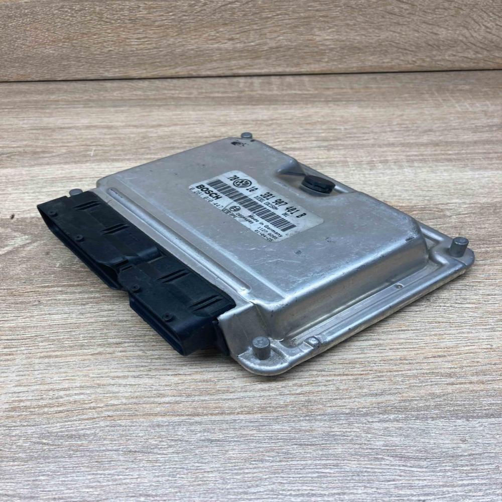 3B1907401B 0281010447  Engine control unit/module ECU Volkswagen PASSAT B5.5