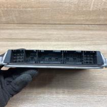 3B0907401C 0281001946  Engine control unit/module ECU Volkswagen PASSAT B5
