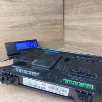 284B12041R S180098201E 2011 Fuse module Renault Megane III