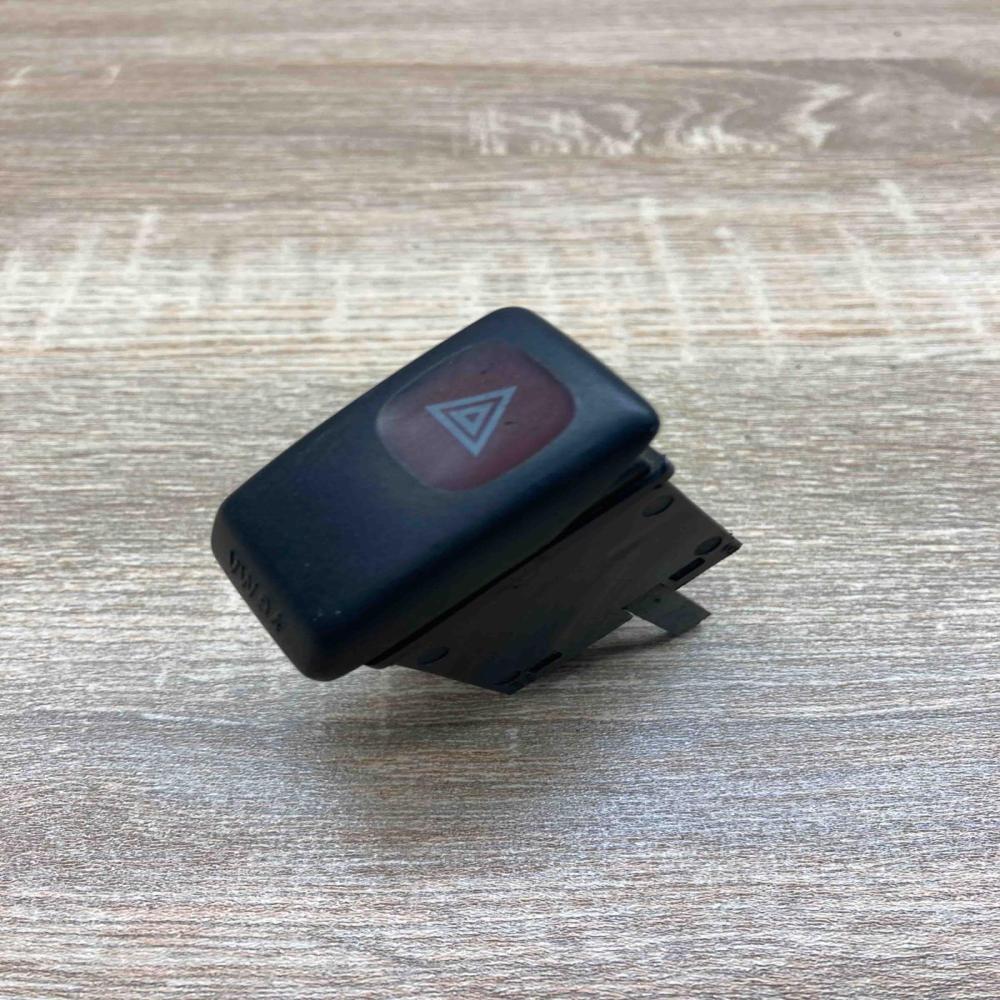 191953235   Hazard light switch Volkswagen Golf II