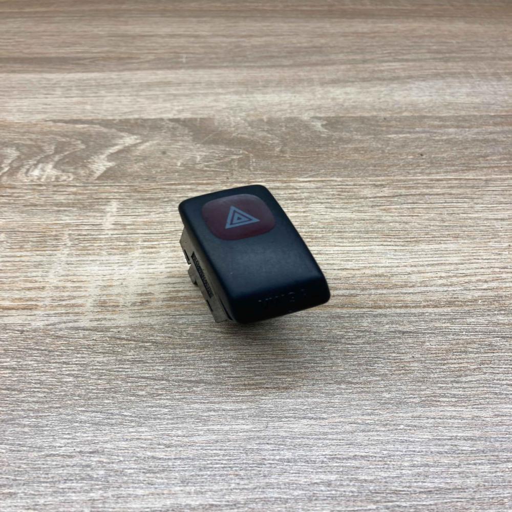 191953235   Hazard light switch Volkswagen Golf II