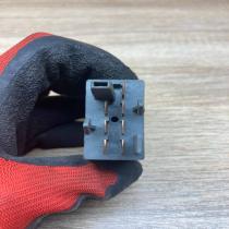 3B0953235B   Hazard light switch Volkswagen PASSAT B5