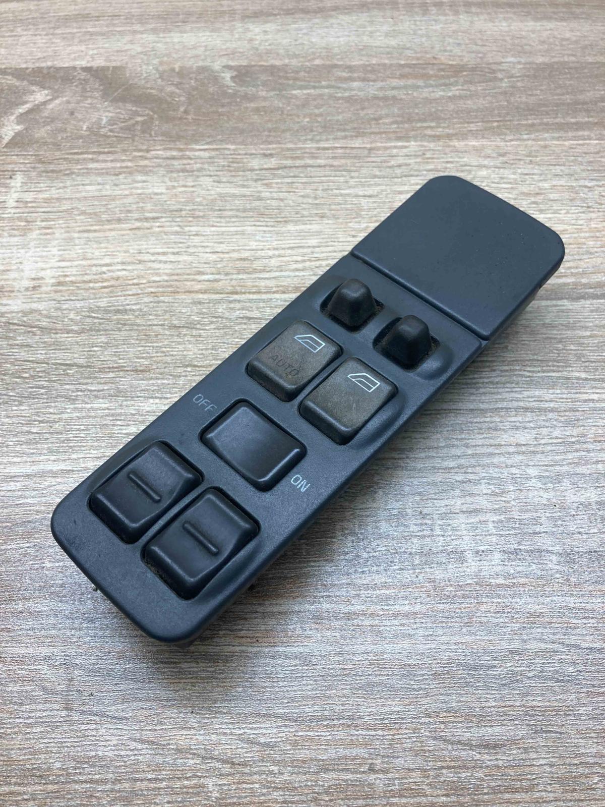 30815235 03458032 LH Electric window control switch Volvo S40, V40