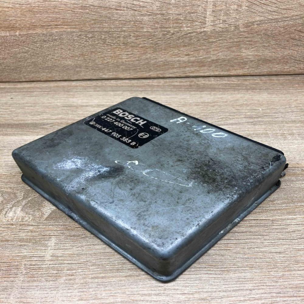 447905383B 227400007  Engine control unit/module ECU Audi 100 200 5000 C3