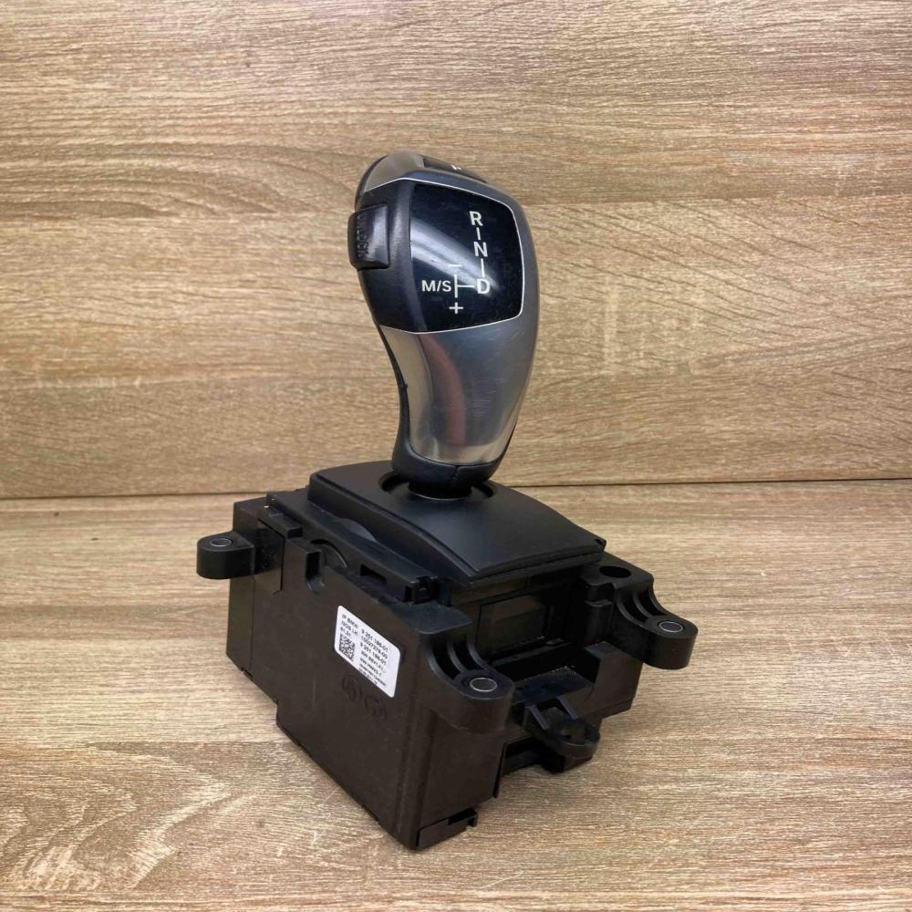 9251186   Gear shifter/selector BMW 5 F10 F11