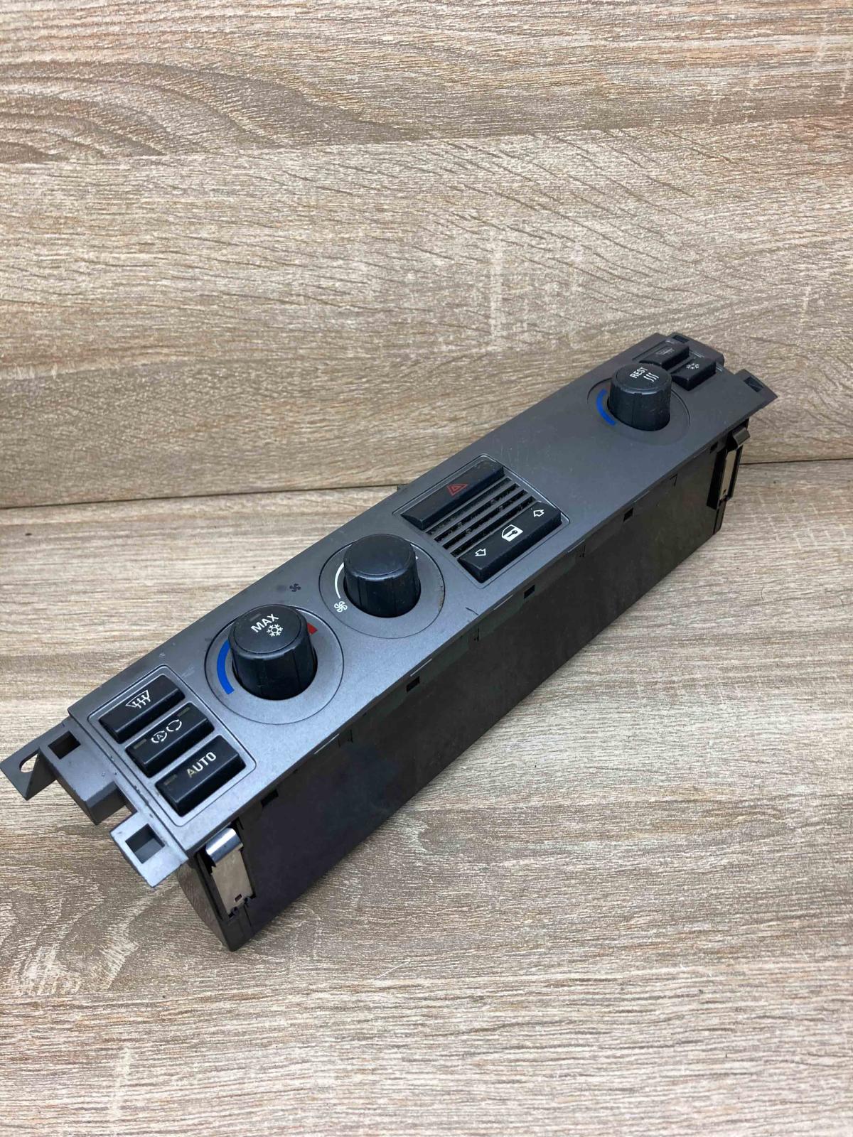 6925743   Climate control unit BMW 7 E65 E66