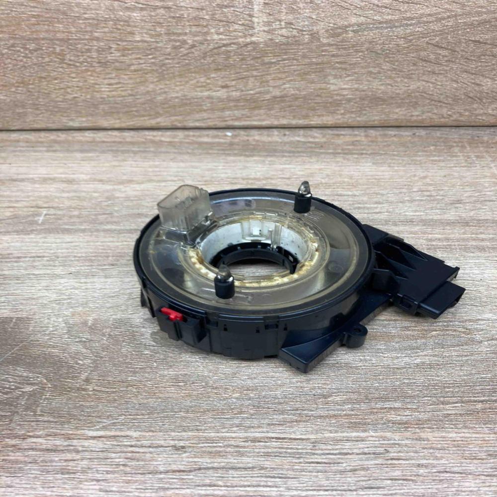 1K0959653C Used  Airbag slip ring squib (SRS ring) Volkswagen Golf VI