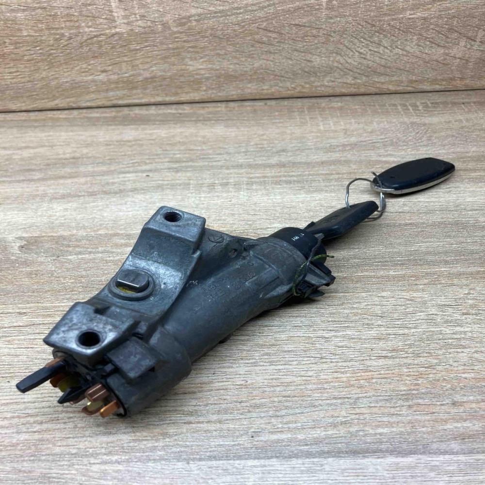 4B0905851C 4B0905849 With Key Ignition lock Seat Ibiza IV (6J,6P)