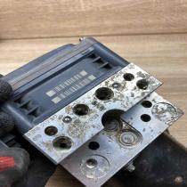6783360 265250217 With Plug ABS Pump BMW 5 E60 E61