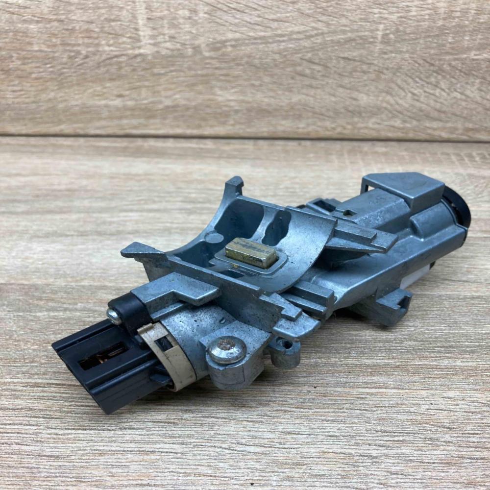 GK2A 66 938 VP2ALF 14B129 BA  Ignition lock Mazda 6