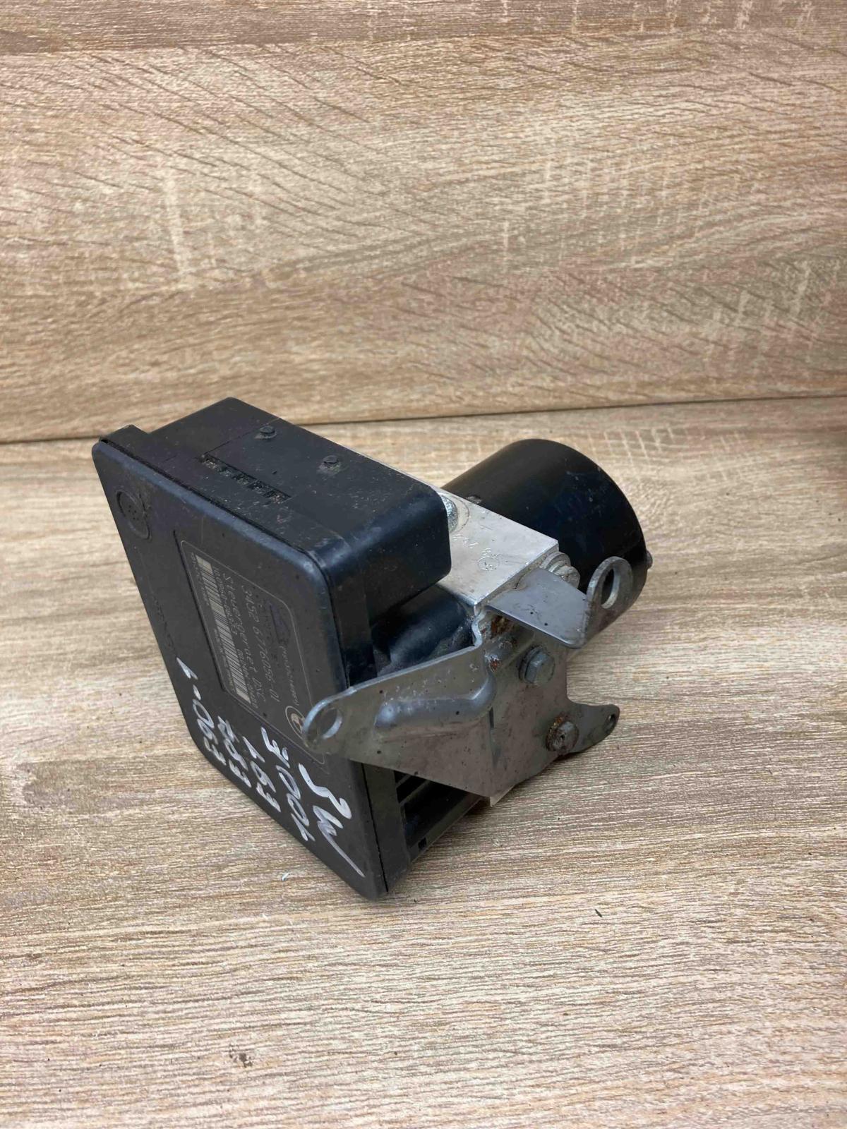 6776056 6776055  ABS Pump BMW 3 E90 E91