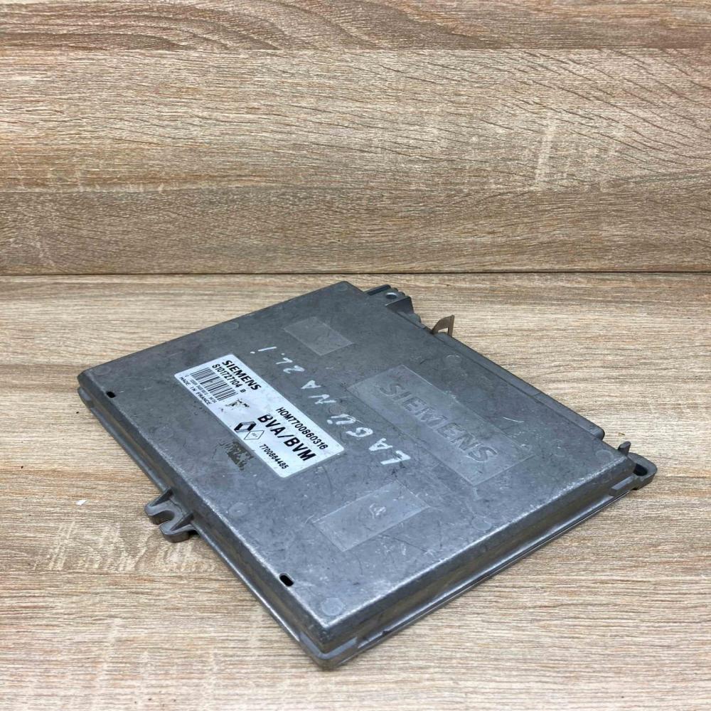 7700860316 S101727104  Engine control unit/module ECU Renault Laguna I