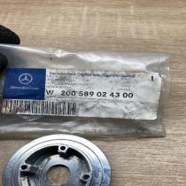 2005890243 W2005890243 W200589024300 Other engine bay part Mercedes-Benz C W205