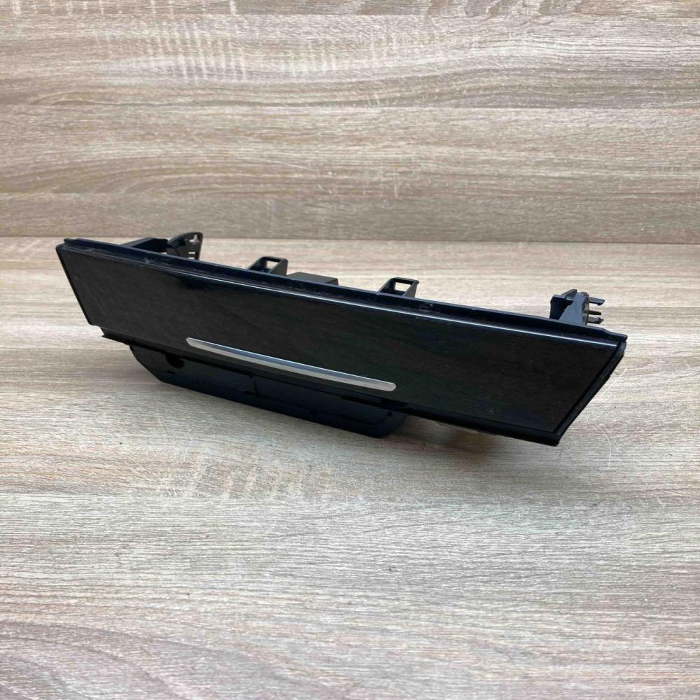 9119317 9119317  Car ashtray BMW 7 F01 F02 F03 F04