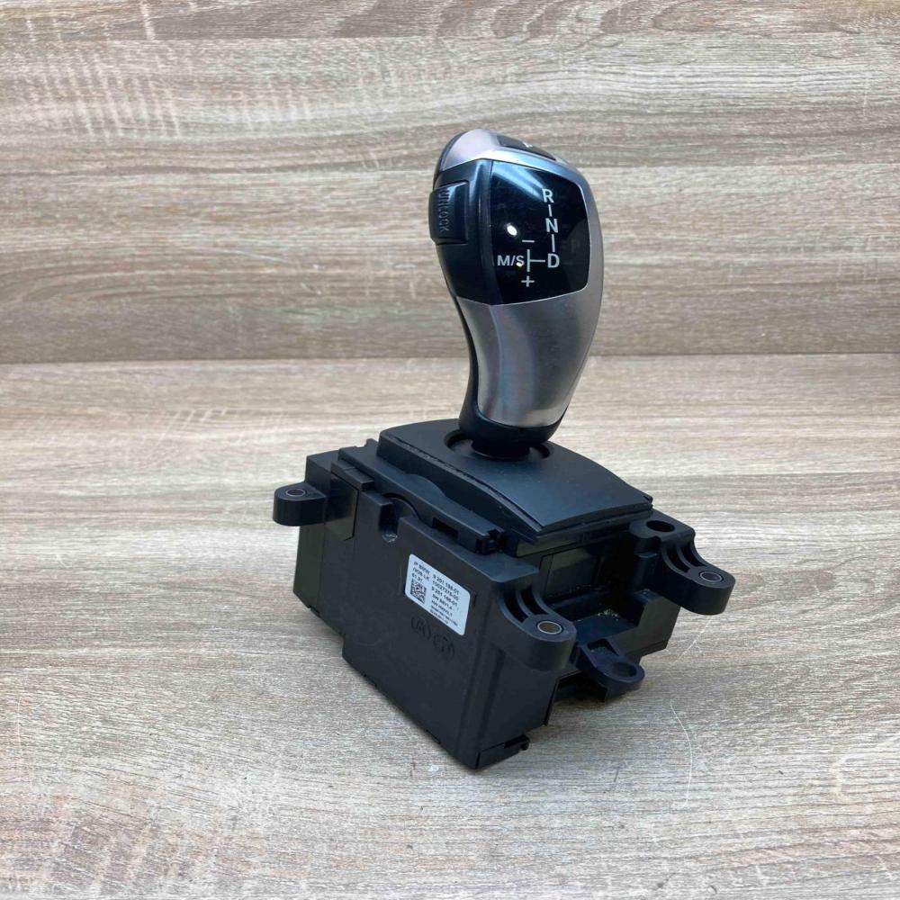 9251186 9251186  Gear shifter/selector BMW 5 F10 F11