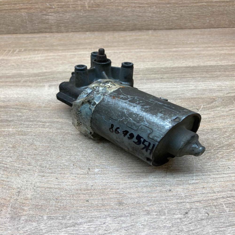 402511   Wiper motor Volkswagen PASSAT B4