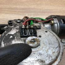 1384758 0390241413  Wiper motor BMW 5 E34