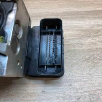 30681619 P30681619  ABS Pump Volvo V70