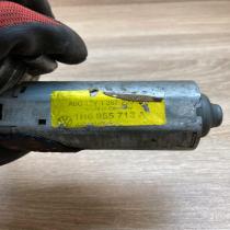 1H6955713A   Rear window wiper motor Volkswagen Golf III